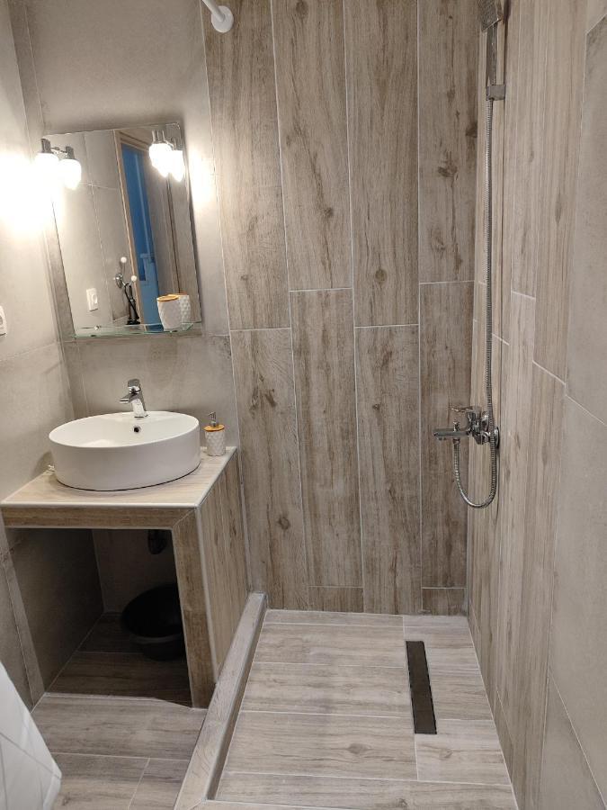 Kamares Suites 2 Nea Kallikrateia Exterior foto