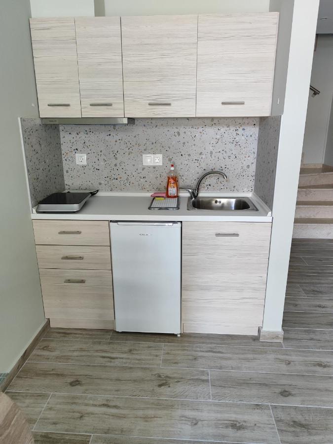 Kamares Suites 2 Nea Kallikrateia Exterior foto